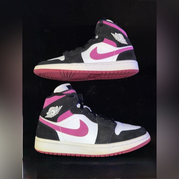 Nike Air Jordan's 1 Women's Mid "Cactus Flower" Sneakers BQ6472-005 - Picture 2 of 9